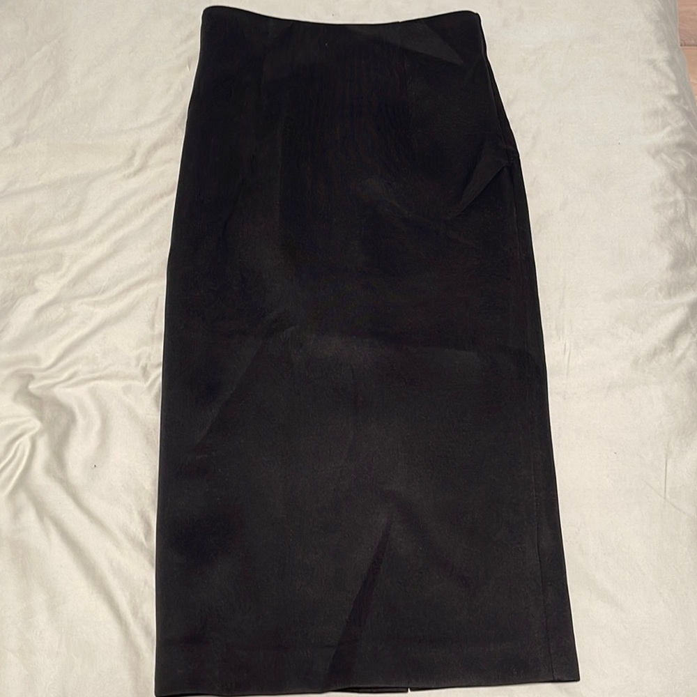 Black pencil skirt